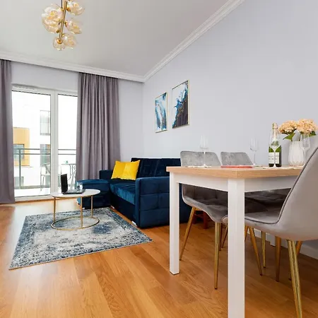 Apartament Dom przy Okrzei by Renters Prestige Warschau Exterior foto