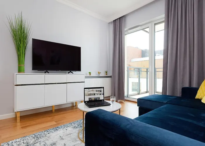 Apartament Dom przy Okrzei by Renters Prestige