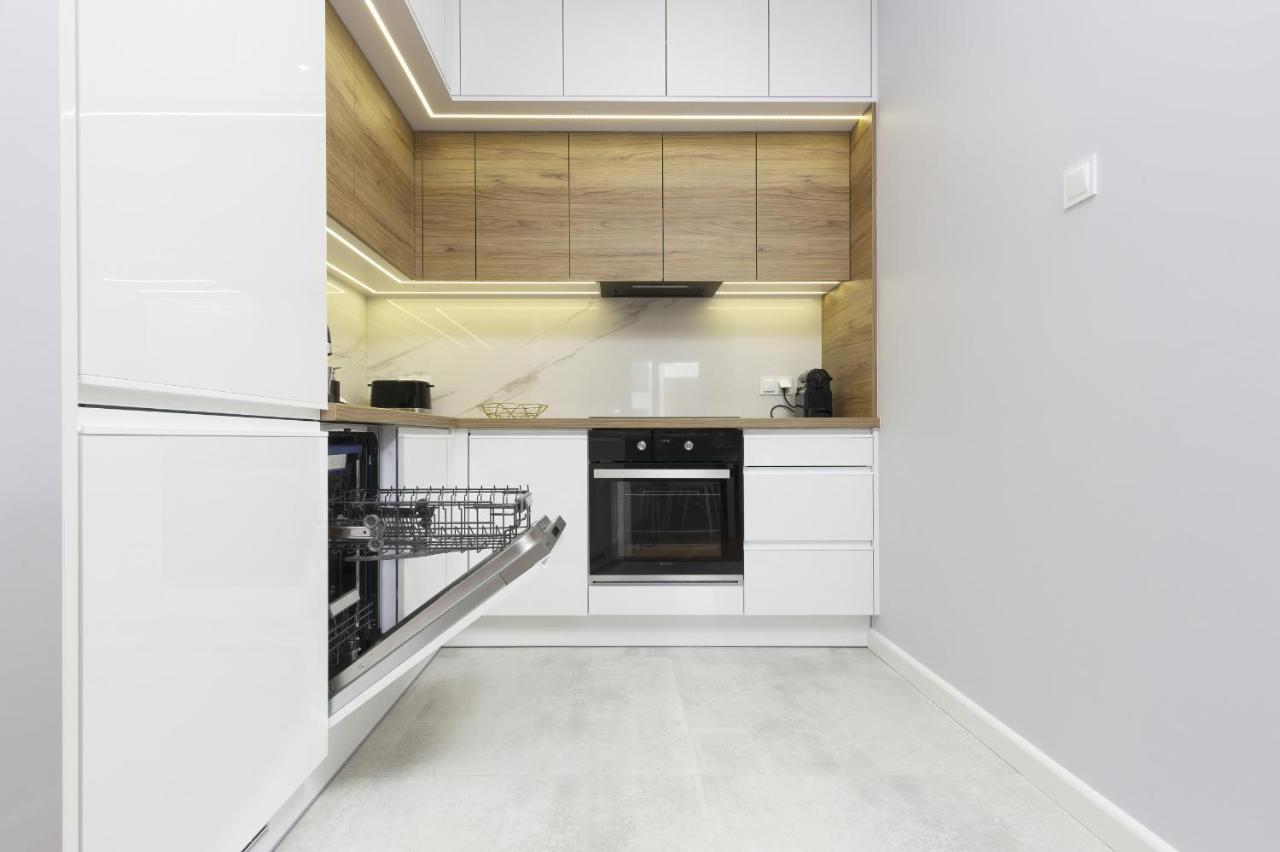 Dom Przy Okrzei By Renters Prestige Apartament Warszawa